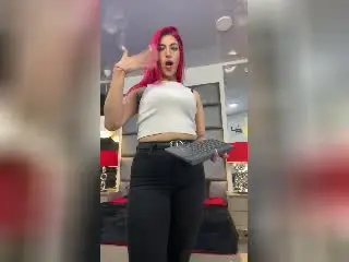 Xlovecam Live Sex of AlissaBrown