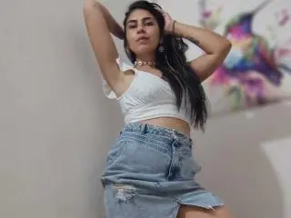 Xlovecam Watch Live Sex Cams of SweetShanny