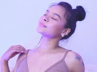 Xlovecam Adult Webcam of Yurimy