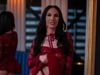 Xlovecam Adult Video Chat of KyraReign
