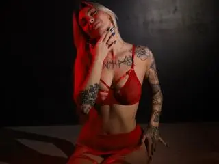 Xlovecam Free Porn Cam of LexiLee
