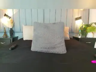 Xlovecam Watch Live Sex Cams of SamyLorenss
