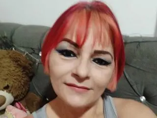 Xlovecam Free Porn Cam of BellaHotSexiest