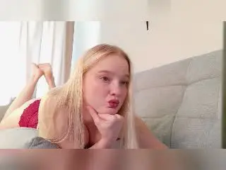 Xlovecam Live Sex Cam of ShawtyMiaAndJack