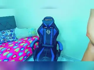 Xlovecam Adult Webcam of Allisonth